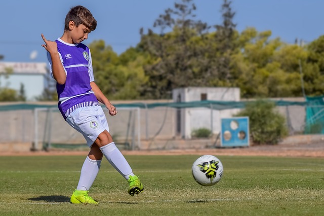 半场战报：奥格斯堡0-0汉堡