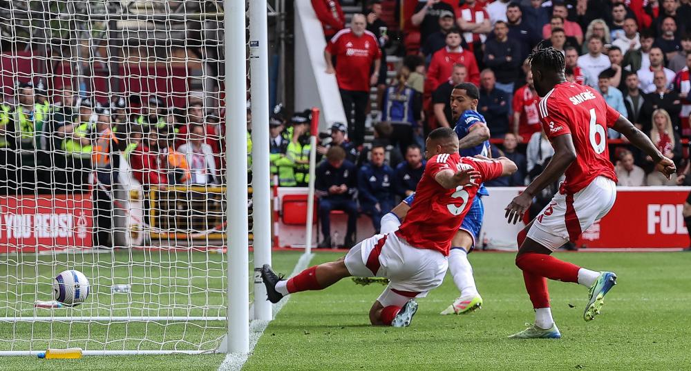 安帅谈维尼修斯国家德比不满被换下：我跟他说他犯了一个错误